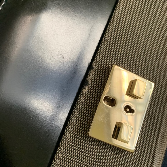 Gucci Handbag - Picture 9 of 14